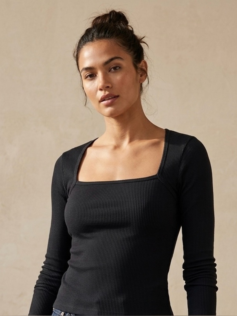 Levi's Black Ribbed Long-sleeve Top w/ Square Neckline. Size Medium
